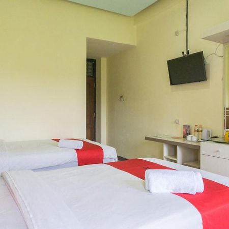 Reddoorz @ Tambolaka Sumba Hotel Lokokaki Екстериор снимка