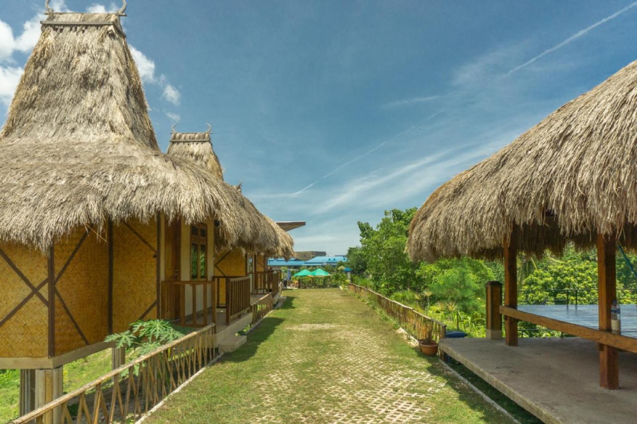 Reddoorz @ Tambolaka Sumba Hotel Lokokaki Екстериор снимка