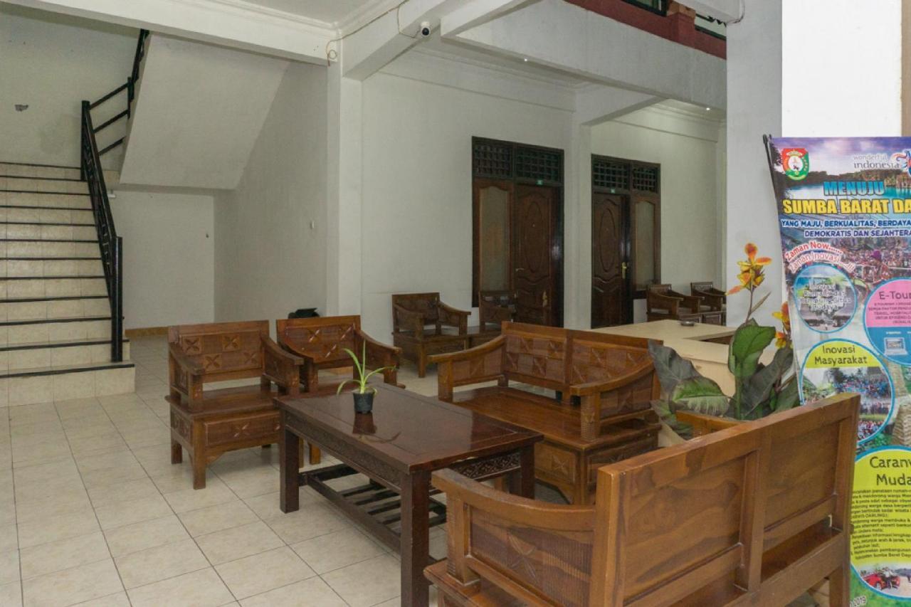 Reddoorz @ Tambolaka Sumba Hotel Lokokaki Екстериор снимка