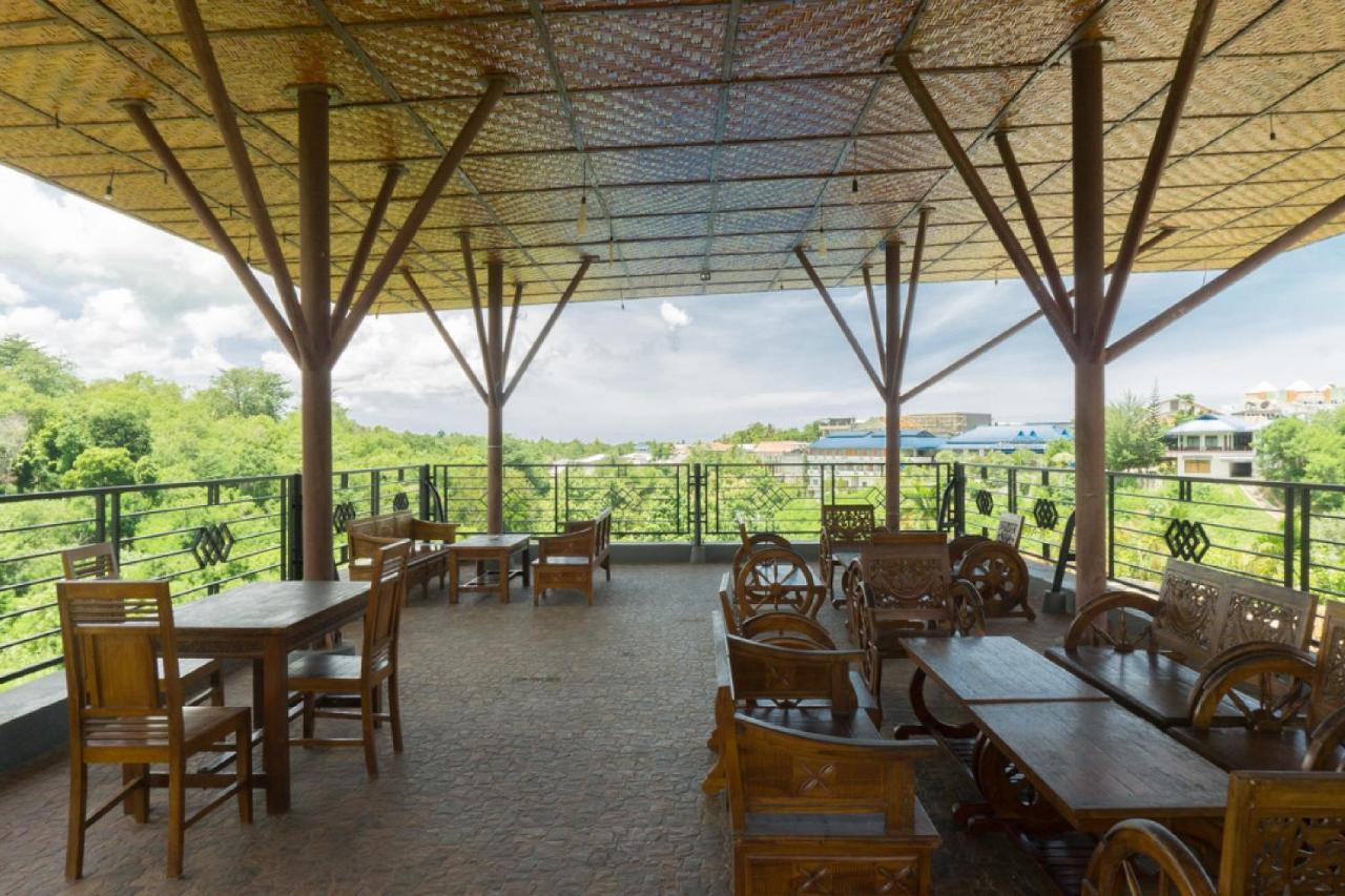 Reddoorz @ Tambolaka Sumba Hotel Lokokaki Екстериор снимка