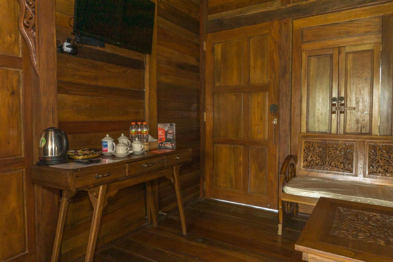 Reddoorz @ Tambolaka Sumba Hotel Lokokaki Екстериор снимка