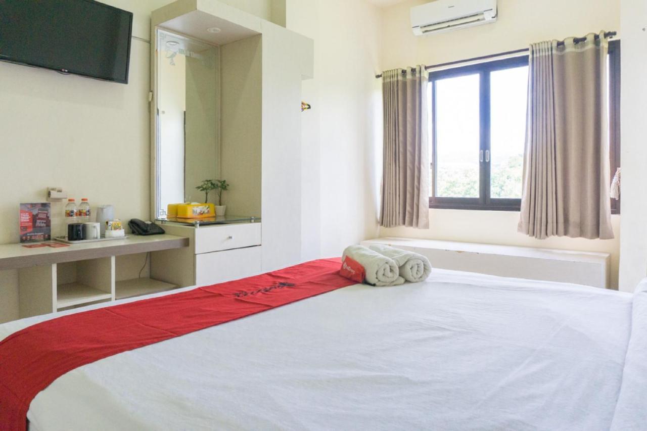 Reddoorz @ Tambolaka Sumba Hotel Lokokaki Екстериор снимка